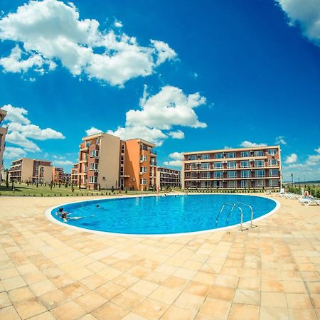 Holiday Fort Golf Club Sunny Beach Buitenkant foto