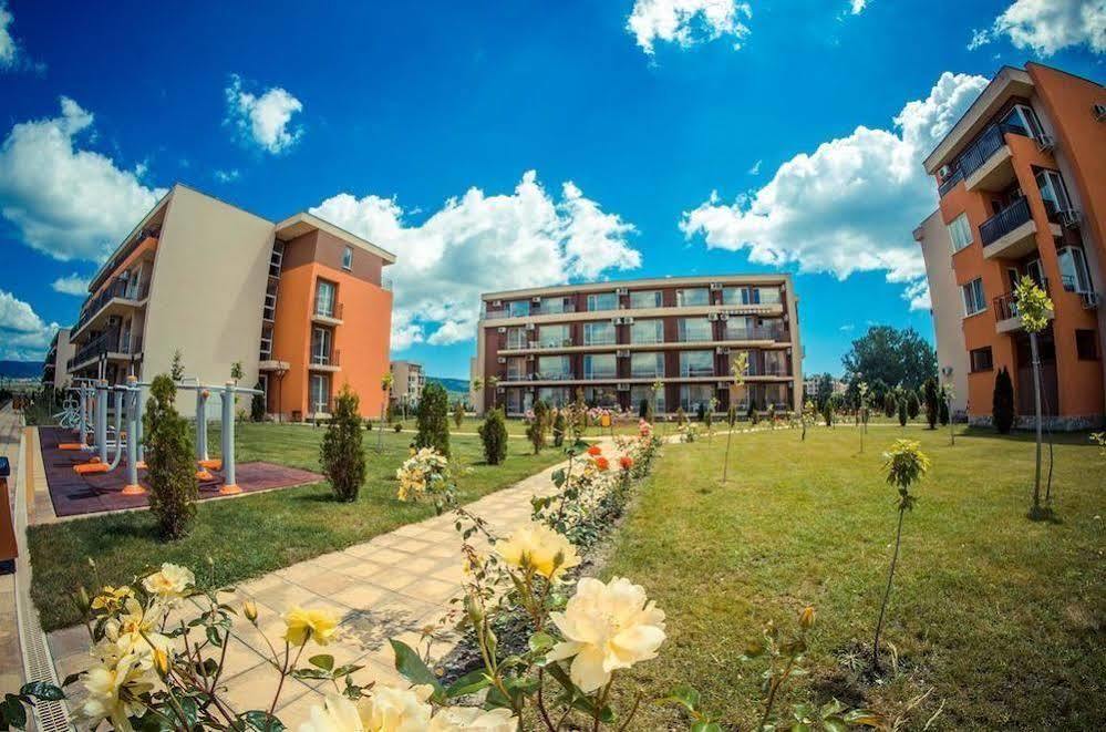 Holiday Fort Golf Club Sunny Beach Buitenkant foto